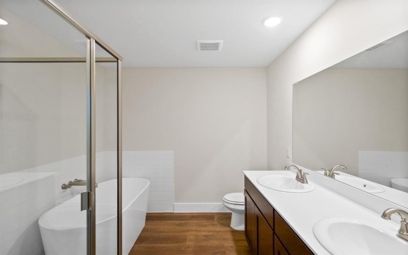 2813 Woodbrook Drive, Sherman, TX 75092, 4 Bedrooms Bedrooms, ,3 BathroomsBathrooms,Residential,For Sale,2813 Woodbrook Drive,0,21125583