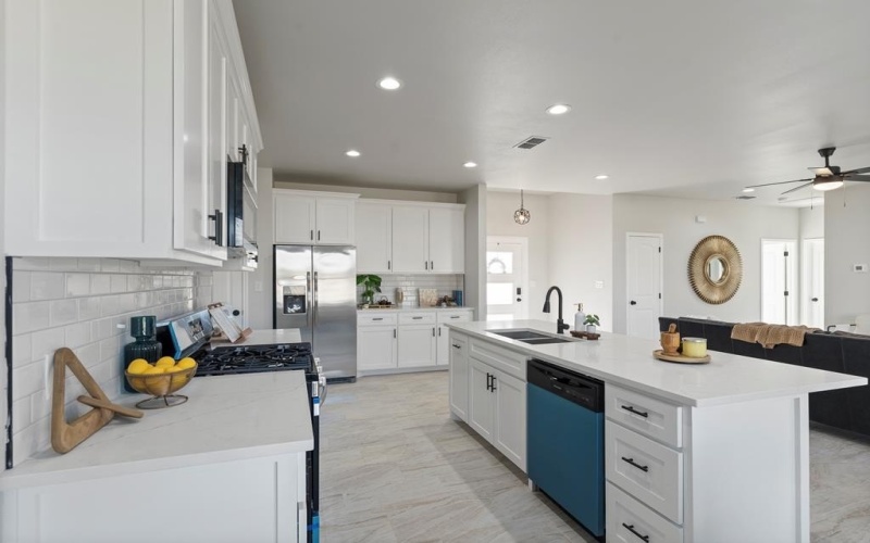 1008 Killdeer, Midland, TX 79706, 4 Bedrooms Bedrooms, ,2 BathroomsBathrooms,Residential,For Sale,1008 Killdeer,0,50085251