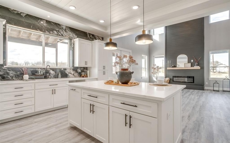 9316 Granda Vista, Joshua, TX 76058, 5 Bedrooms Bedrooms, ,5 BathroomsBathrooms,Residential,For Sale,9316 Granda Vista,0,21125589