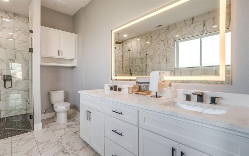 9316 Granda Vista, Joshua, TX 76058, 5 Bedrooms Bedrooms, ,5 BathroomsBathrooms,Residential,For Sale,9316 Granda Vista,0,21125589