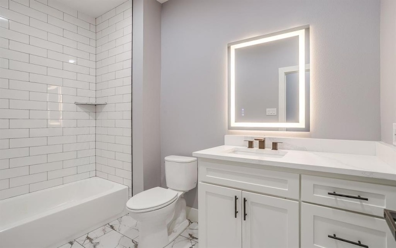 9316 Granda Vista, Joshua, TX 76058, 5 Bedrooms Bedrooms, ,5 BathroomsBathrooms,Residential,For Sale,9316 Granda Vista,0,21125589