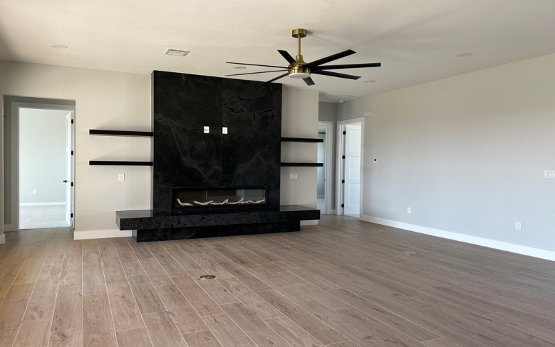 9811 E County Rd, Midland, TX 79706, 5 Bedrooms Bedrooms, ,5 BathroomsBathrooms,Residential,For Sale,9811 E County Rd,0,50087257