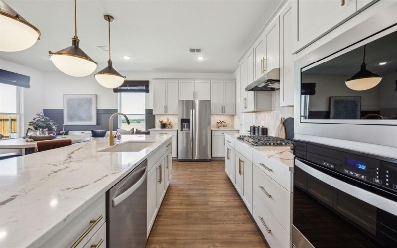 5916 Hodgkin Avenue, Pilot Point, TX 76258, 5 Habitaciones Habitaciones , ,5 BañosBaños,Residential,En Venta,5916 Hodgkin Avenue,0,21125600