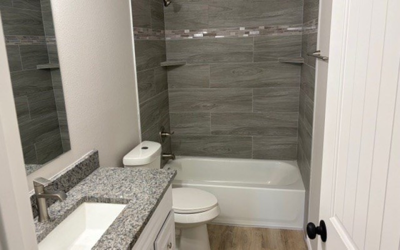 102 W Ave S, San Angelo, TX 76901, 4 Bedrooms Bedrooms, ,2 BathroomsBathrooms,Residential,For Sale,102 W Ave S,0,129950