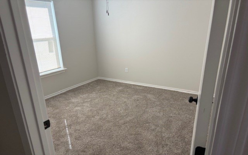 102 W Ave S, San Angelo, TX 76901, 4 Bedrooms Bedrooms, ,2 BathroomsBathrooms,Residential,For Sale,102 W Ave S,0,129950