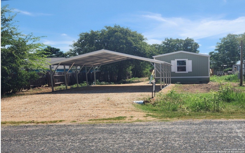 614 Novella, Adkins, TX 78101, 3 Habitaciones Habitaciones , ,2 BañosBaños,Residential,En Venta,614 Novella,0,1790489