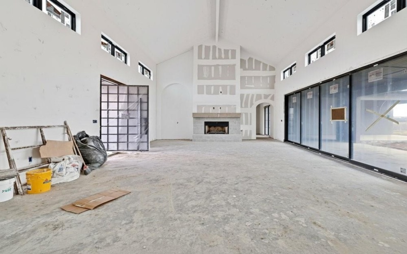 7256 Tom Trails, Krum, TX 76249, 4 Bedrooms Bedrooms, ,6 BathroomsBathrooms,Residential,For Sale,7256 Tom Trails,0,21125615