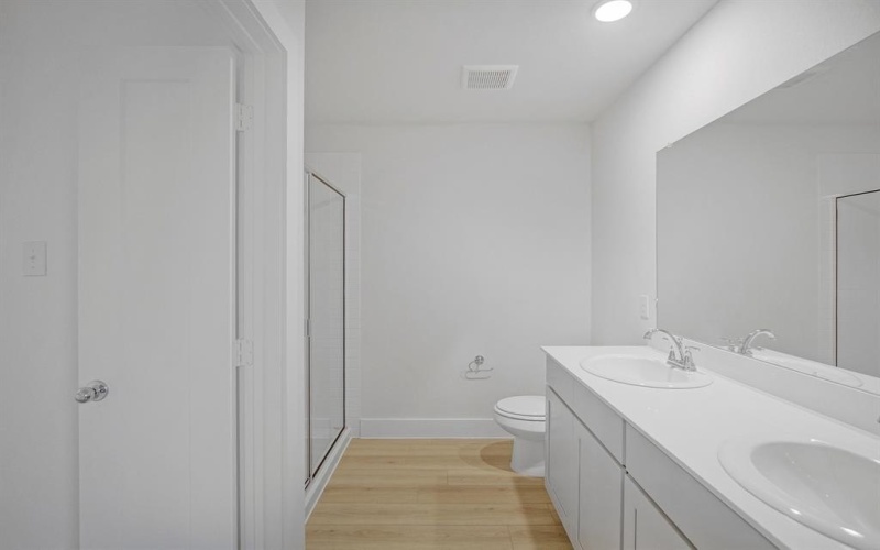 2814 Woodbrook Drive, Sherman, TX 75092, 4 Bedrooms Bedrooms, ,3 BathroomsBathrooms,Residential,For Sale,2814 Woodbrook Drive,0,21125622