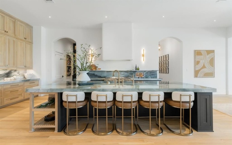 10501 Fleming Pointe Drive, Fort Worth, TX 76179, 5 Bedrooms Bedrooms, ,6 BathroomsBathrooms,Residential,For Sale,10501 Fleming Pointe Drive,0,21125679