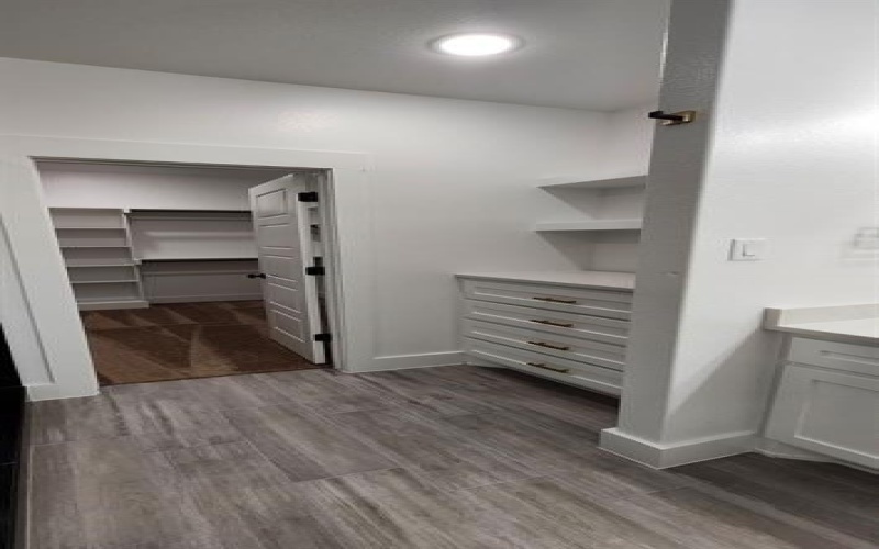 5601 Houghton Avenue, Fort Worth, TX 76107, 4 Bedrooms Bedrooms, ,2 BathroomsBathrooms,Residential,For Sale,5601 Houghton Avenue,0,21125699