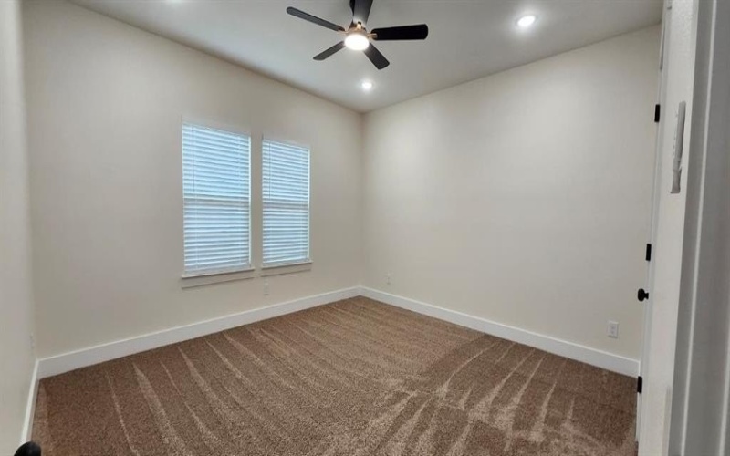 5601 Houghton Avenue, Fort Worth, TX 76107, 4 Bedrooms Bedrooms, ,2 BathroomsBathrooms,Residential,For Sale,5601 Houghton Avenue,0,21125699