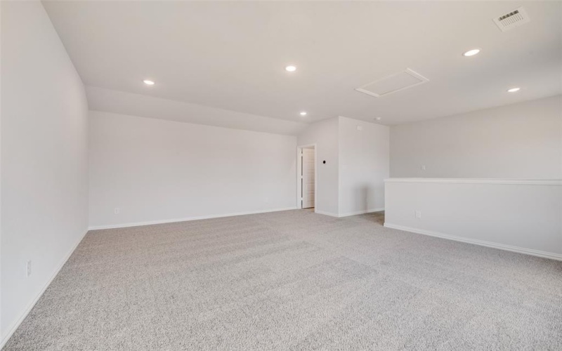 817 Hayes Court, Crowley, TX 76036, 3 Bedrooms Bedrooms, ,2 BathroomsBathrooms,Residential,For Sale,817 Hayes Court,0,21125800