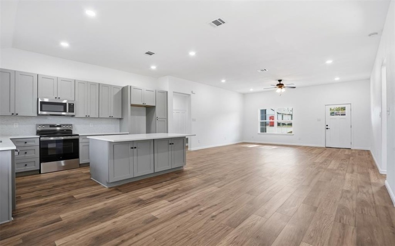 1508 Anaconda Trail, Granbury, TX 76048, 3 Bedrooms Bedrooms, ,2 BathroomsBathrooms,Residential,For Sale,1508 Anaconda Trail,0,21125827