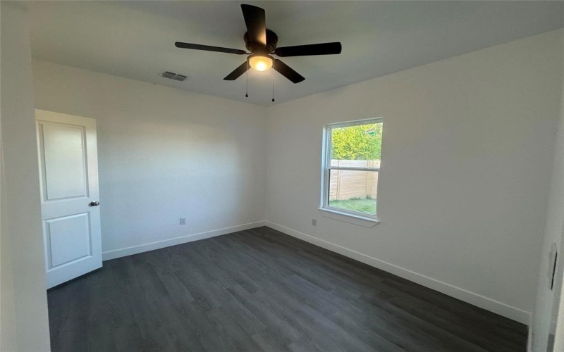 2806 Beechwood Street, Granbury, TX 76048, 3 Bedrooms Bedrooms, ,2 BathroomsBathrooms,Residential,For Sale,2806 Beechwood Street,0,21125895