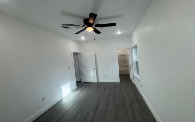 2806 Beechwood Street, Granbury, TX 76048, 3 Bedrooms Bedrooms, ,2 BathroomsBathrooms,Residential,For Sale,2806 Beechwood Street,0,21125895