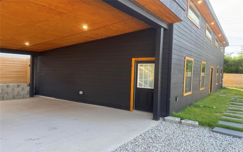 2806 Beechwood Street, Granbury, TX 76048, 3 Bedrooms Bedrooms, ,2 BathroomsBathrooms,Residential,For Sale,2806 Beechwood Street,0,21125895