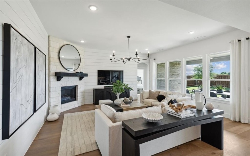 721 Brozgold Avenue, Midlothian, TX 76065, 4 Bedrooms Bedrooms, ,3 BathroomsBathrooms,Residential,For Sale,721 Brozgold Avenue,0,21125941