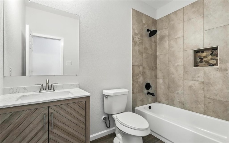 922 Scenic Drive, Granbury, TX 76048, 3 Bedrooms Bedrooms, ,2 BathroomsBathrooms,Residential,For Sale,922 Scenic Drive,0,21125966