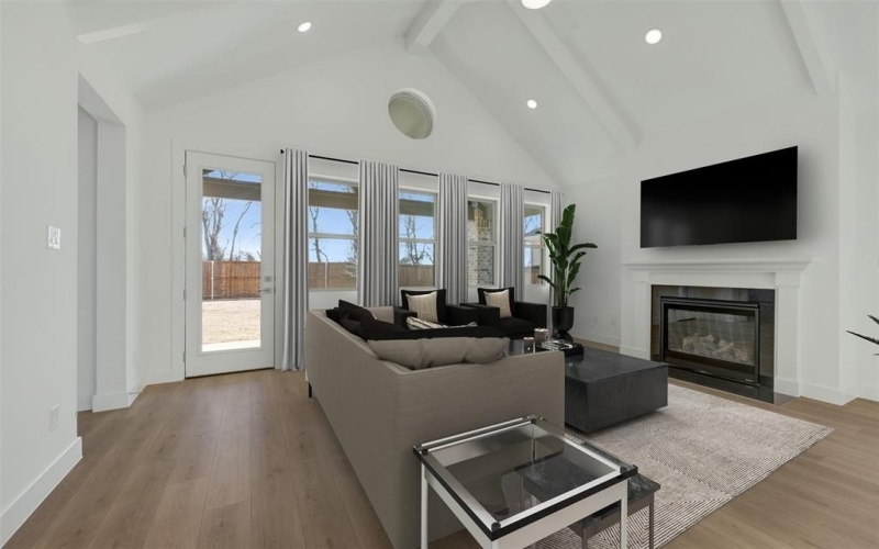 3807 Hickory Street, Sherman, TX 75092, 3 Habitaciones Habitaciones , ,2 BañosBaños,Residential,En Venta,3807 Hickory Street,0,21126002