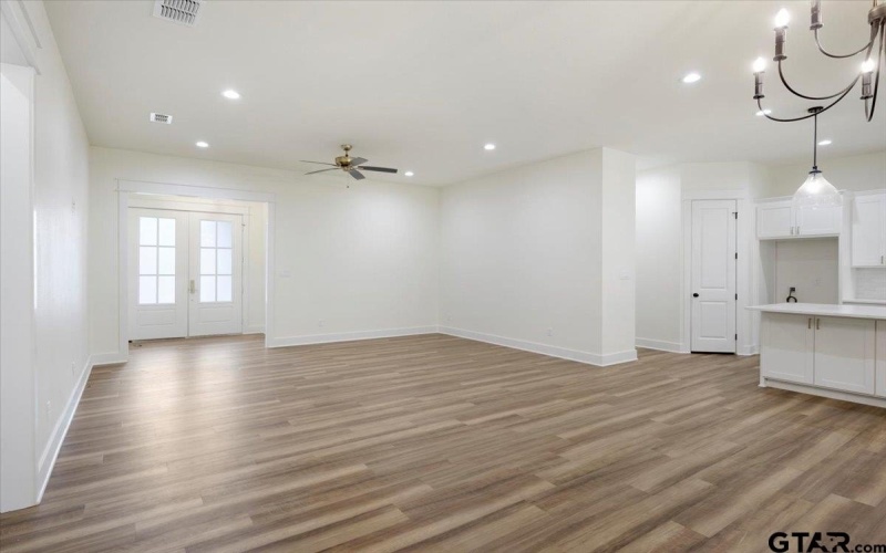 9512 FRIEDLANDER WAY, Tyler, TX 75703, 4 Bedrooms Bedrooms, ,3 BathroomsBathrooms,Residential,For Sale,9512 FRIEDLANDER WAY,25006761