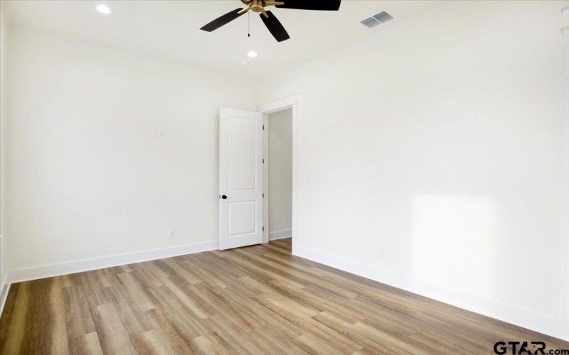 9512 FRIEDLANDER WAY, Tyler, TX 75703, 4 Bedrooms Bedrooms, ,3 BathroomsBathrooms,Residential,For Sale,9512 FRIEDLANDER WAY,25006761