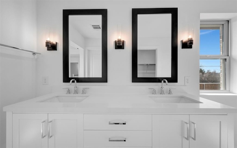 418 Sagebrush Trail, Sherman, TX 75092, 5 Habitaciones Habitaciones , ,3 BañosBaños,Residential,En Venta,418 Sagebrush Trail,0,21126111