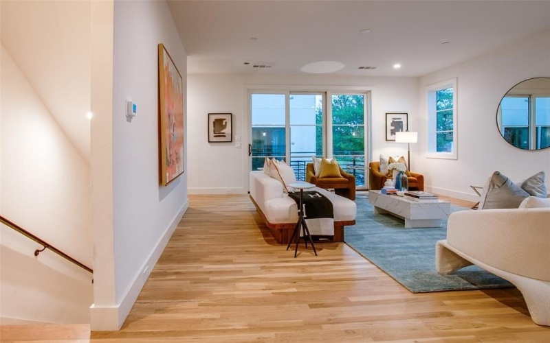 7207 Gaston Avenue #906, Dallas, TX 75206, 2 Bedrooms Bedrooms, ,2 BathroomsBathrooms,Residential,For Sale,7207 Gaston Avenue,0,21126165