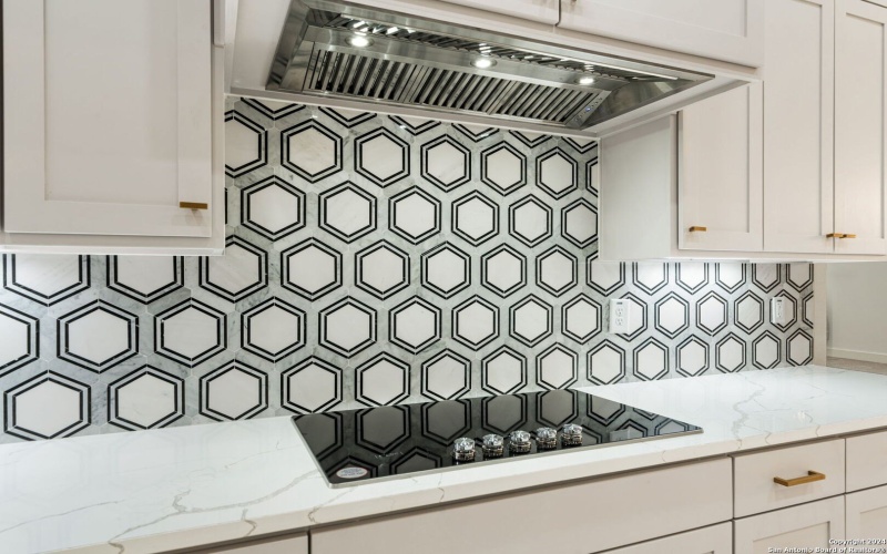 486 James Way, Castroville, TX 78009, 4 Bedrooms Bedrooms, ,5 BathroomsBathrooms,Residential,For Sale,486 James Way,0,1785061