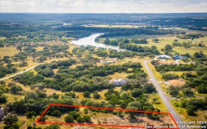 523 Rio Ridge Pkwy, Spring Branch, TX 78070, 4 Bedrooms Bedrooms, ,5 BathroomsBathrooms,Residential,For Sale,523 Rio Ridge Pkwy,0,1790282