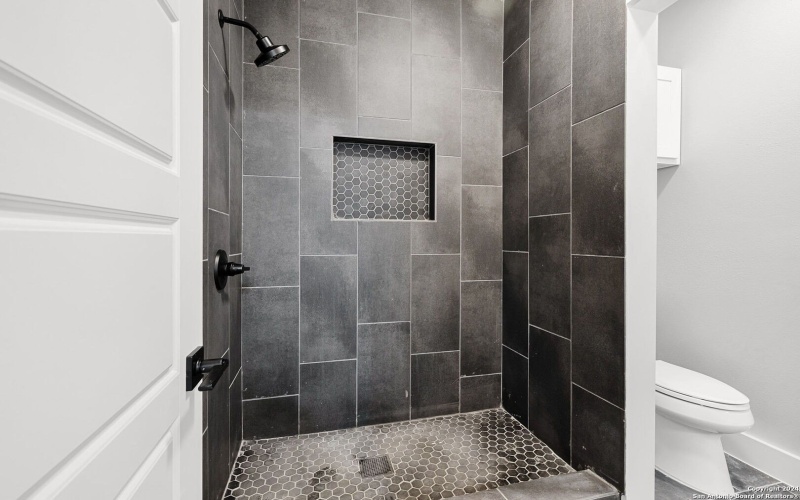 1522 SHADY HOLW, New Braunfels, TX 78132, 4 Bedrooms Bedrooms, ,3 BathroomsBathrooms,Residential,For Sale,1522 SHADY HOLW,0,1810086