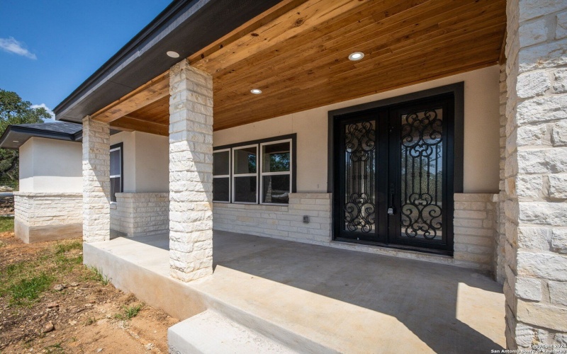 1522 SHADY HOLW, New Braunfels, TX 78132, 4 Bedrooms Bedrooms, ,3 BathroomsBathrooms,Residential,For Sale,1522 SHADY HOLW,0,1810086