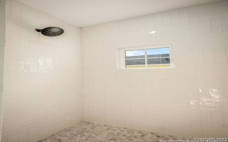 1672 Hillcrest Forest, Canyon Lake, TX 78133, 3 Bedrooms Bedrooms, ,2 BathroomsBathrooms,Residential,For Sale,1672 Hillcrest Forest,0,1821846