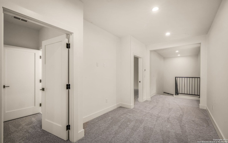 1672 Hillcrest Forest, Canyon Lake, TX 78133, 3 Bedrooms Bedrooms, ,2 BathroomsBathrooms,Residential,For Sale,1672 Hillcrest Forest,0,1821846