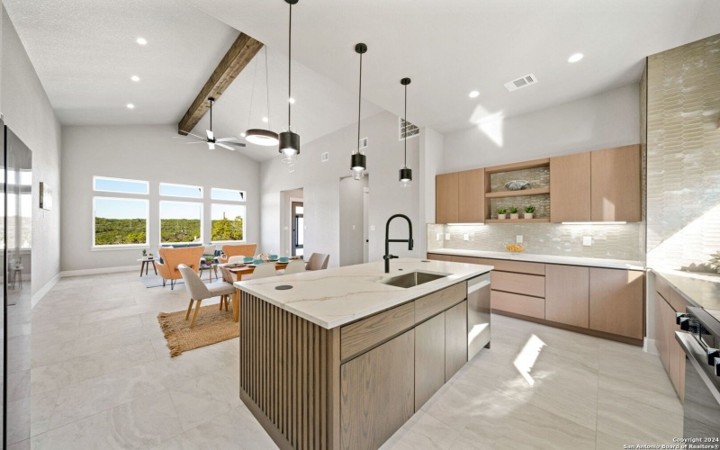 2920 Rocky Ridge Loop, Canyon Lake, TX 78133, 3 Bedrooms Bedrooms, ,2 BathroomsBathrooms,Residential,For Sale,2920 Rocky Ridge Loop,0,1821923