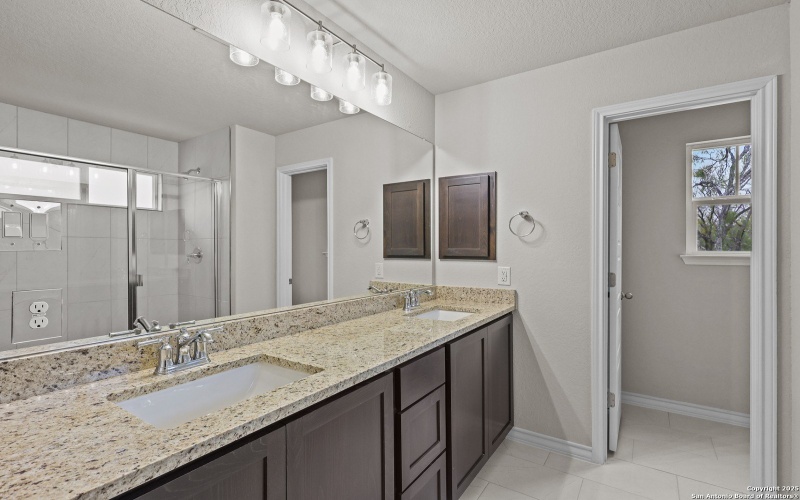 149 Sylas Hayes Loop, Pleasanton, TX 78064, 4 Bedrooms Bedrooms, ,2 BathroomsBathrooms,Residential,For Sale,149 Sylas Hayes Loop,0,1830201