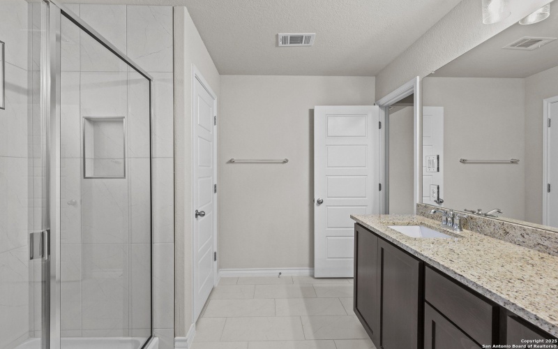 149 Sylas Hayes Loop, Pleasanton, TX 78064, 4 Bedrooms Bedrooms, ,2 BathroomsBathrooms,Residential,For Sale,149 Sylas Hayes Loop,0,1830201