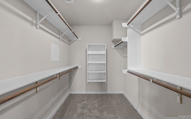 30 Log Cabin Way, Poteet, TX 78065, 3 Bedrooms Bedrooms, ,2 BathroomsBathrooms,Residential,For Sale,30 Log Cabin Way,0,1830205