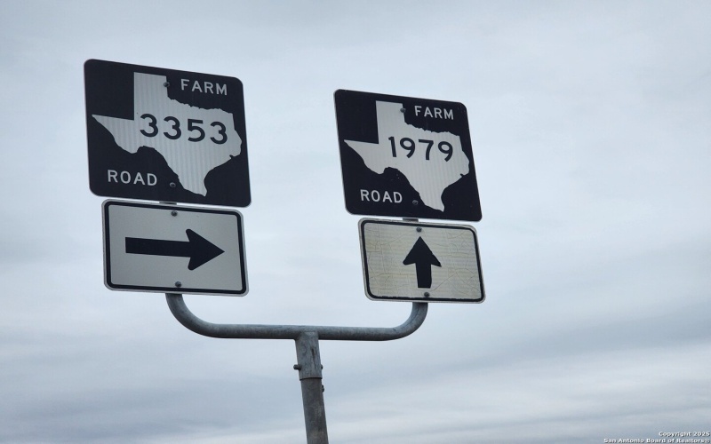 4917 Bronco Ridge, San Marcos, TX 78666, 5 Bedrooms Bedrooms, ,3 BathroomsBathrooms,Residential,For Sale,4917 Bronco Ridge,0,1836383