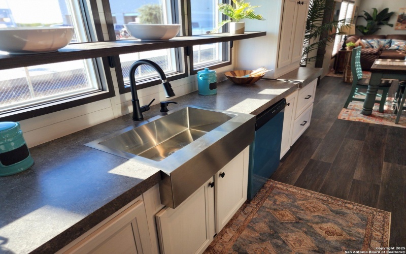 4917 Bronco Ridge, San Marcos, TX 78666, 5 Bedrooms Bedrooms, ,3 BathroomsBathrooms,Residential,For Sale,4917 Bronco Ridge,0,1836383