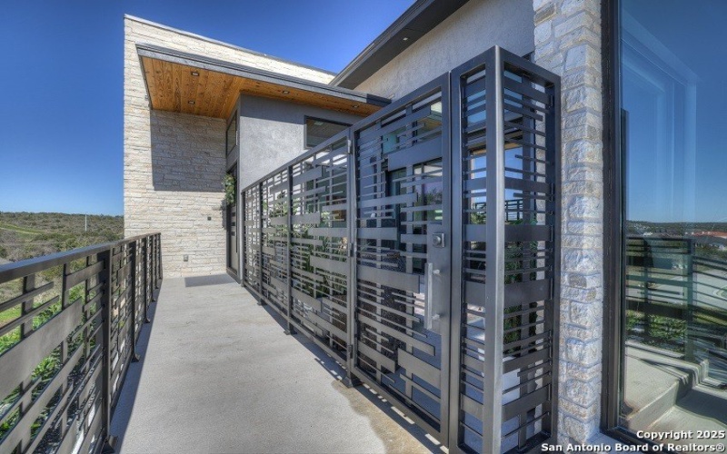 1728 CHARDONNAY, New Braunfels, TX 78132-1885, 4 Bedrooms Bedrooms, ,3 BathroomsBathrooms,Residential,For Sale,1728 CHARDONNAY,0,1842086