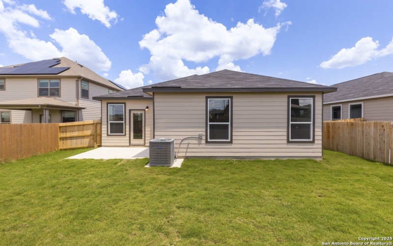 405 Panther Way, Seguin, TX 78155, 3 Bedrooms Bedrooms, ,2 BathroomsBathrooms,Residential,For Sale,405 Panther Way,0,1843558