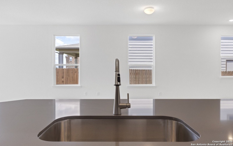 405 Panther Way, Seguin, TX 78155, 3 Bedrooms Bedrooms, ,2 BathroomsBathrooms,Residential,For Sale,405 Panther Way,0,1843558