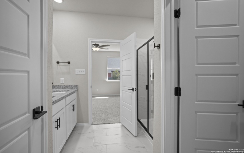 3448 Meteor Night, Converse, TX 78109, 3 Habitaciones Habitaciones , ,2 BañosBaños,Residential,En Venta,3448 Meteor Night,0,1844806