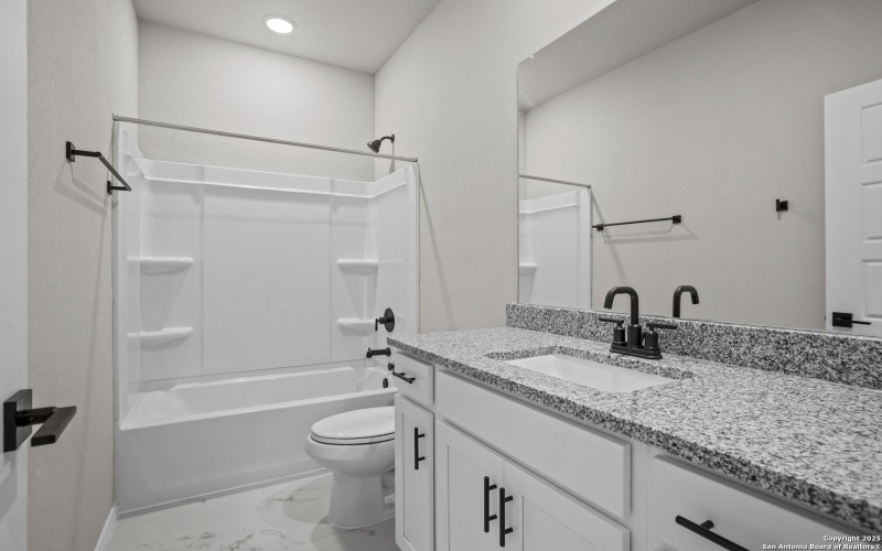 3448 Meteor Night, Converse, TX 78109, 3 Habitaciones Habitaciones , ,2 BañosBaños,Residential,En Venta,3448 Meteor Night,0,1844806