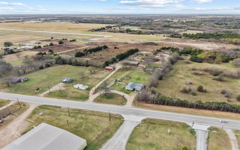 1455 N Tx-78, Bonham, TX 75418, 5 Bedrooms Bedrooms, ,2 BathroomsBathrooms,Residential,For Sale,1455 N Tx-78,0,21118476