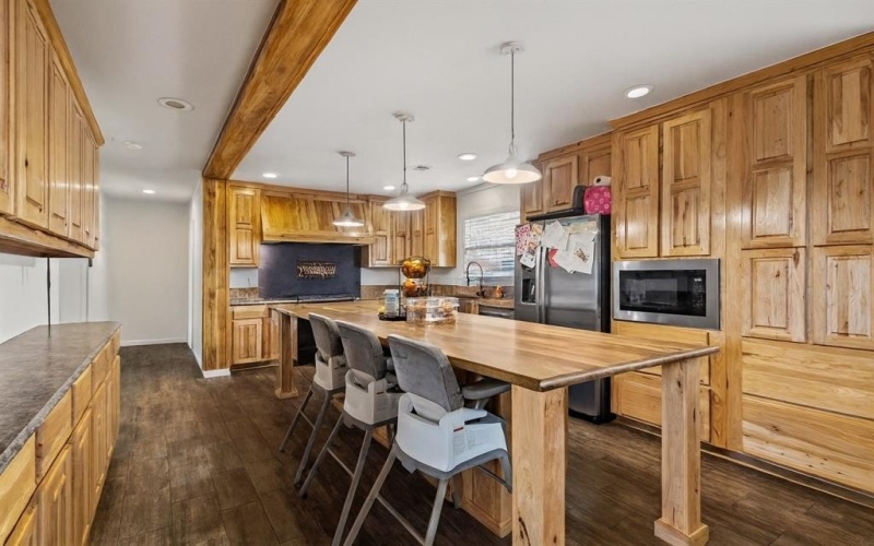 1455 N Tx-78, Bonham, TX 75418, 5 Bedrooms Bedrooms, ,2 BathroomsBathrooms,Residential,For Sale,1455 N Tx-78,0,21118476