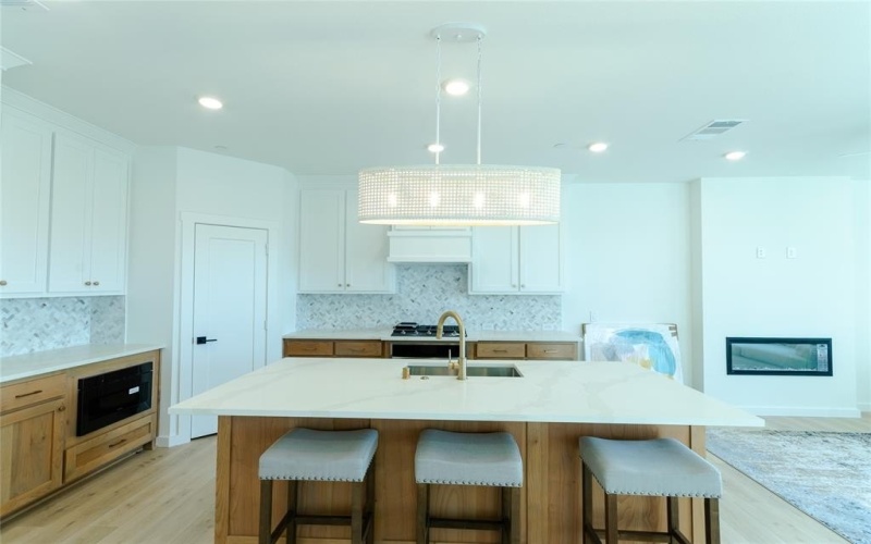 1248 Armstrong, The Colony, TX 75056, 3 Habitaciones Habitaciones , ,2 BañosBaños,Residential,En Venta,1248 Armstrong,0,21122235