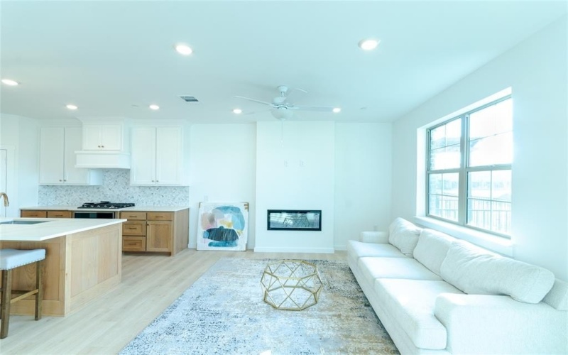 1248 Armstrong, The Colony, TX 75056, 3 Habitaciones Habitaciones , ,2 BañosBaños,Residential,En Venta,1248 Armstrong,0,21122235