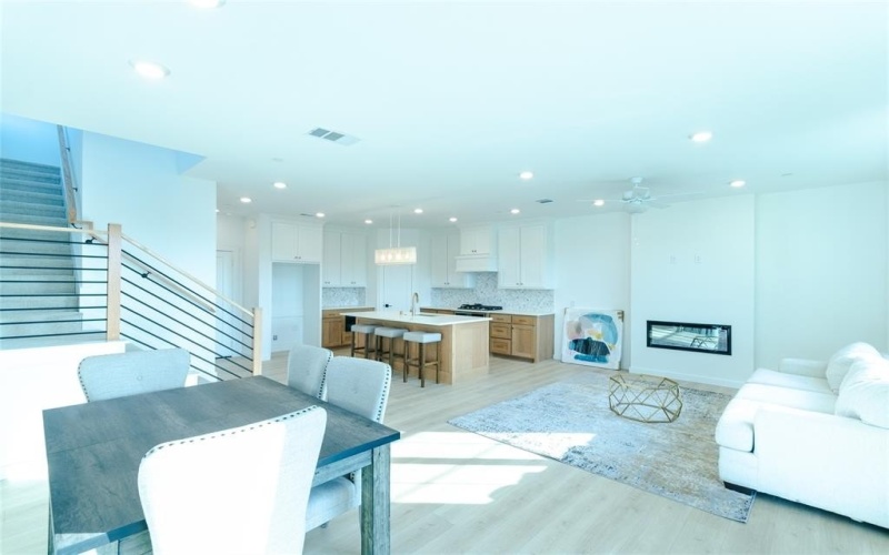 1248 Armstrong, The Colony, TX 75056, 3 Habitaciones Habitaciones , ,2 BañosBaños,Residential,En Venta,1248 Armstrong,0,21122235