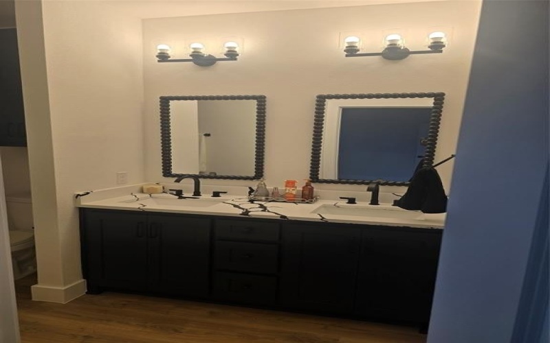 1500 Brackens Street, Waxahachie, TX 75165, 4 Habitaciones Habitaciones , ,2 BañosBaños,Residential,En Venta,1500 Brackens Street,0,21122319